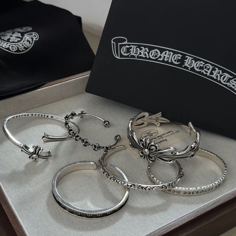 European and American Classic Cross Open Bracelet for Men and Women, Hip-Hop Punk Trendy Jewelry, Retro Cross Flower Bracelet