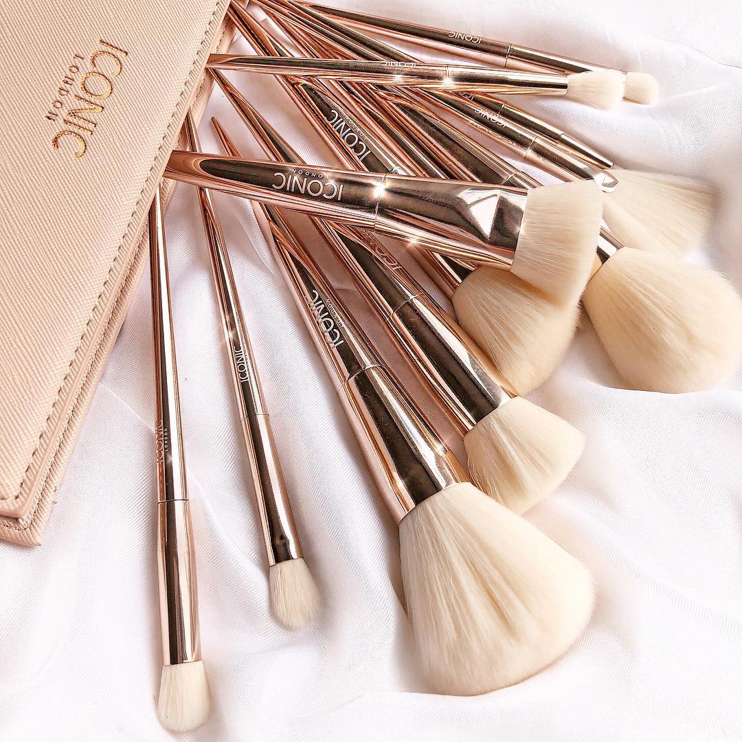 Spot ins UK ICONIC LONDON Wind Gold Ultimate Makeup Brush 12 pieces of makeup bag