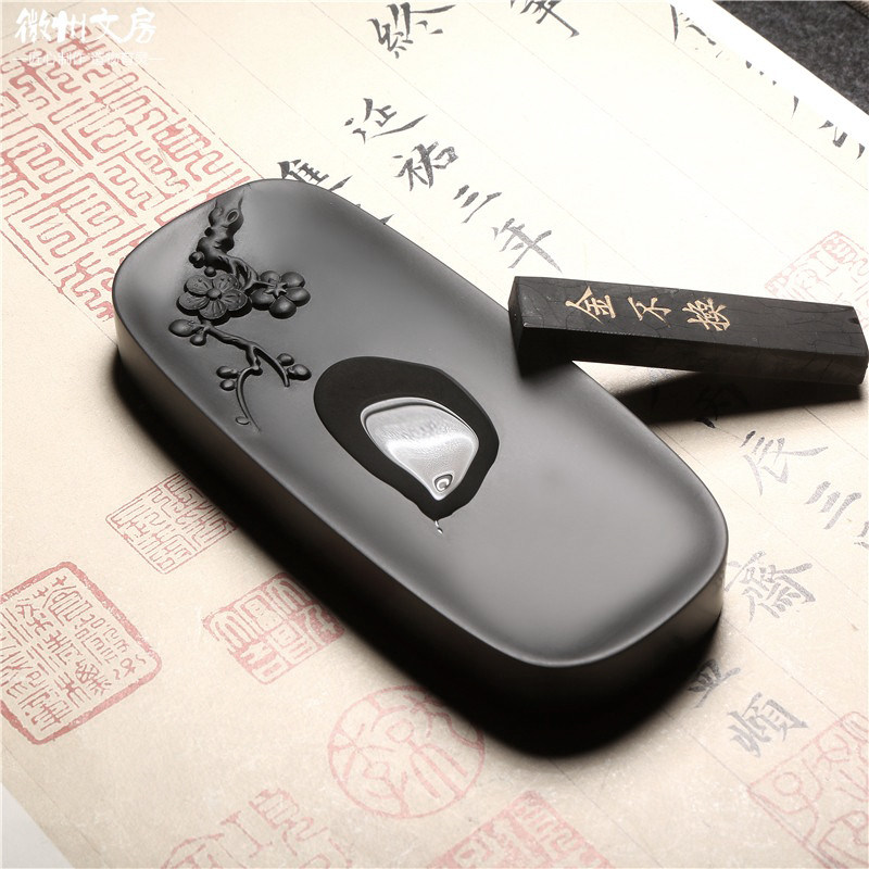 歙砚《寒梅傲雪》天然原石砚台，墨梅暗香砚竟藏如此雅趣？