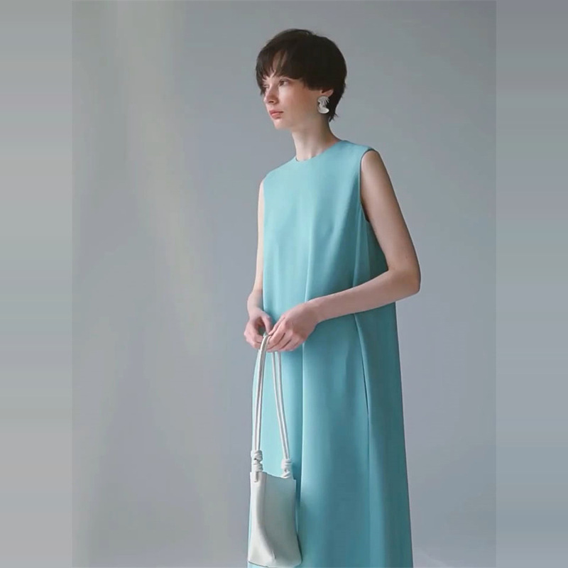 I Looked at It Again and Again, but the Improved Neckline, Misty Blue Dress, Simple and Elegant Triacetate Sleeveless Loose Slimming Dress Caught My Eye