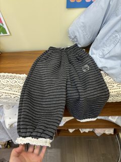 新款女童裤子冬款加厚800克羊驼绒条纹卫裤蕾丝花边洋气百搭608