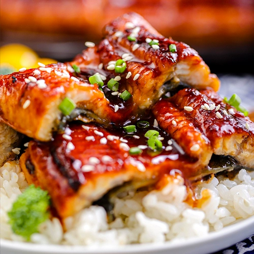 PU -ROAST EEL Японский стиль гриль на гриле EEL Мгновенный суши -эль рис -река угорь японская кухня целая 500 г бесплатная доставка