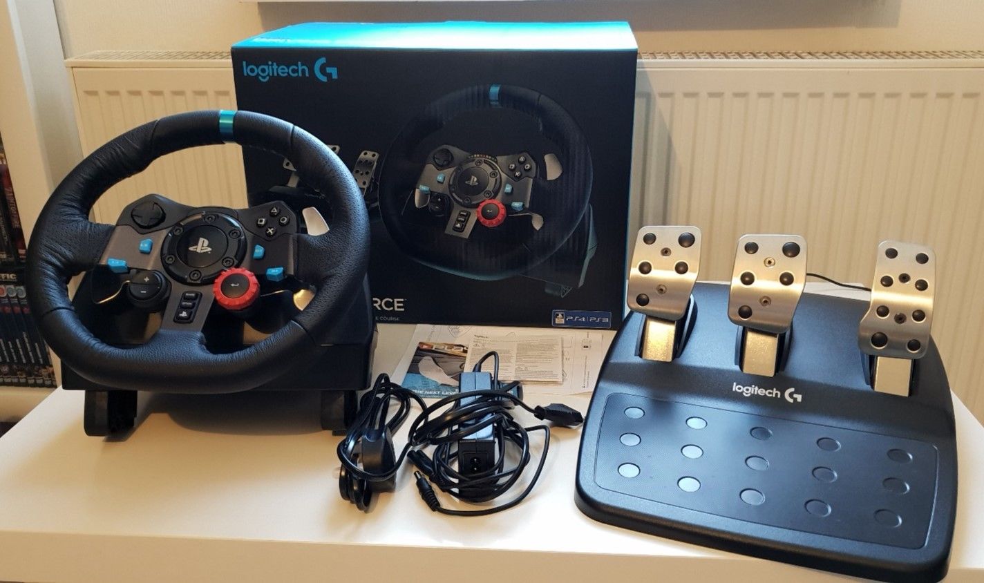 Used Logitech G29 Game Steering Wheel G27 simulated racing car to drive PS4 fine flying car Oka