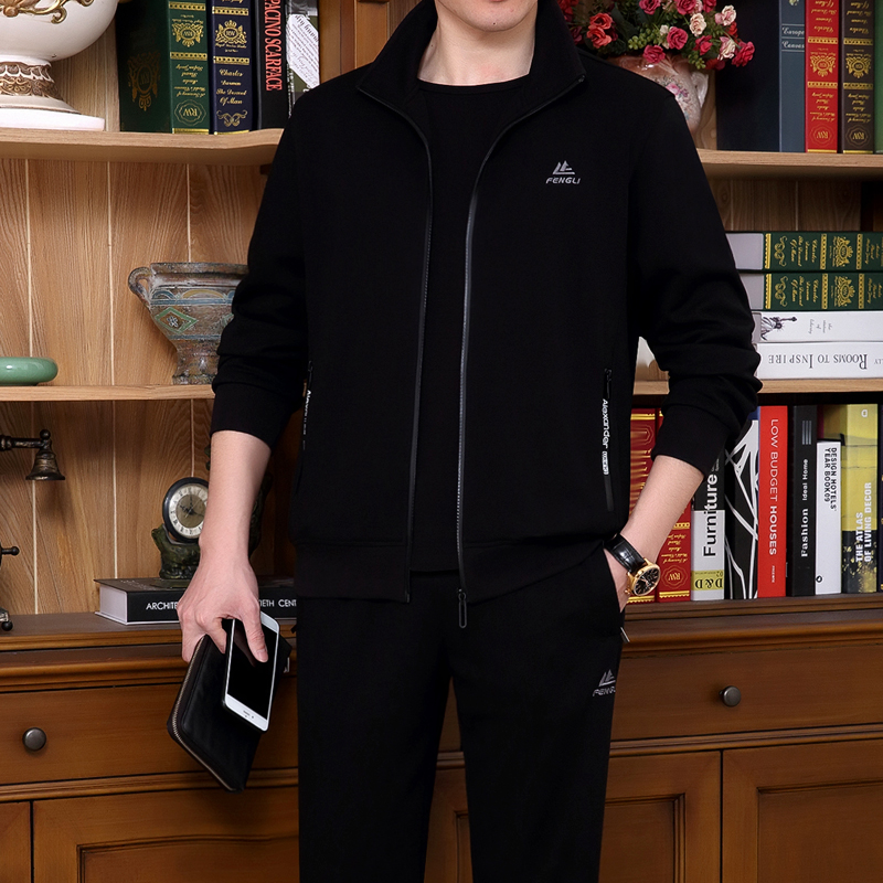 Middle - aged sports suit men spring and autumn new dad clothes 40 - 50 middle - aged sports clothes leisure three sets