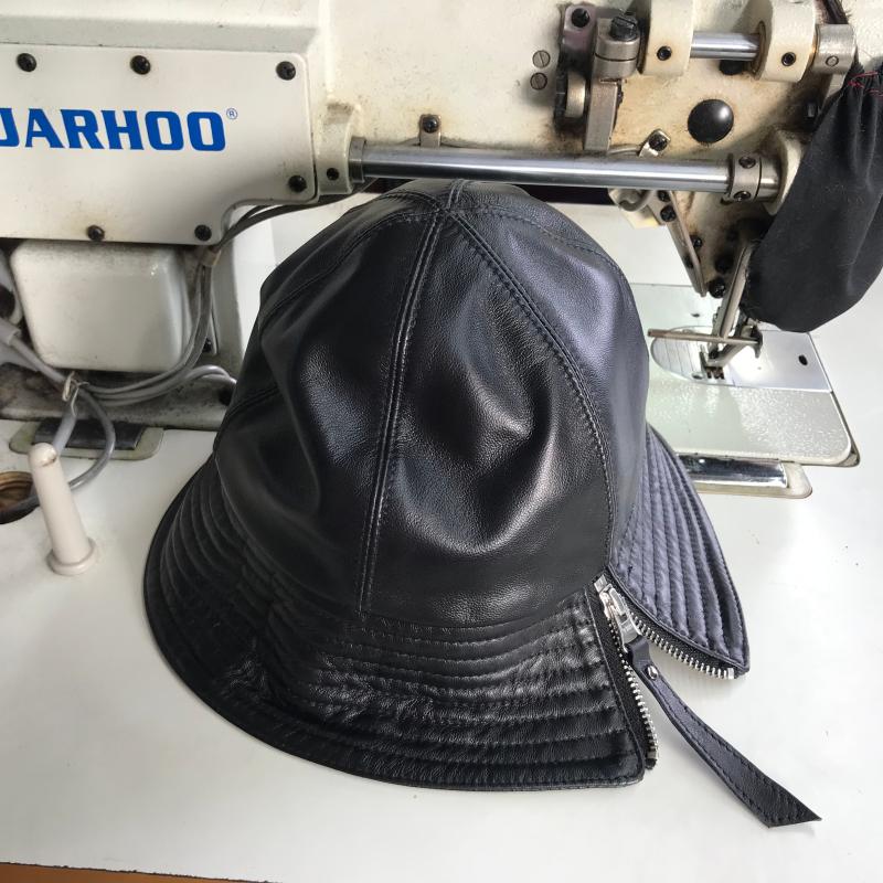 Head-layer small sheep leather outlet South Korean bell-shaped cap basin cap Bucket Cap Fisherman Cap can be folded with a pull-open pull chain