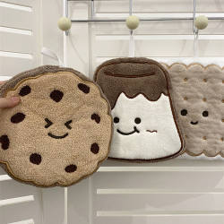 Cute Cookie-Shaped Hand Towel, Coral Fleece, Absorbent, Quick-Drying, Kitchen Double-Layer Thickened Square Towel, Household Children's Hand-Washing Handkerchief