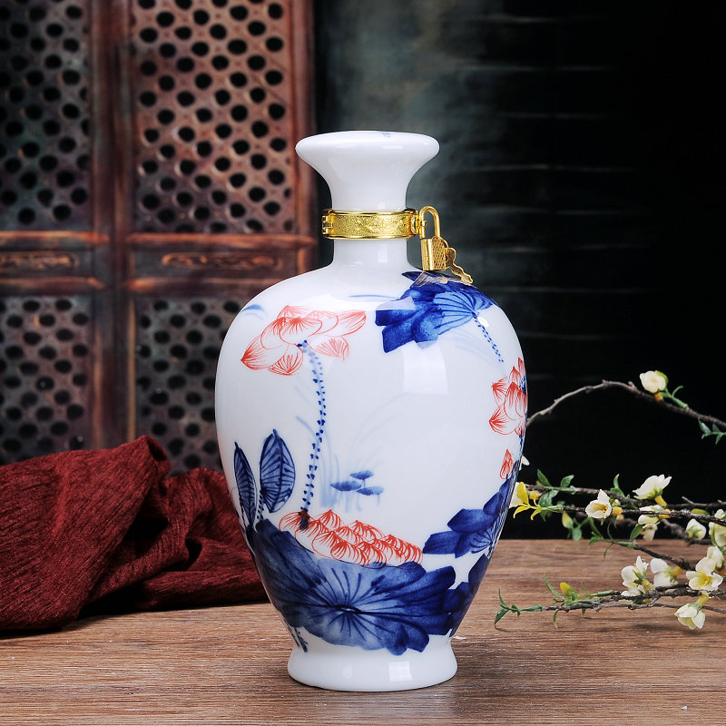 Ceramic terms bottle sealed jar three catties liquor bottle sealed bottle 3 kg hip home collection