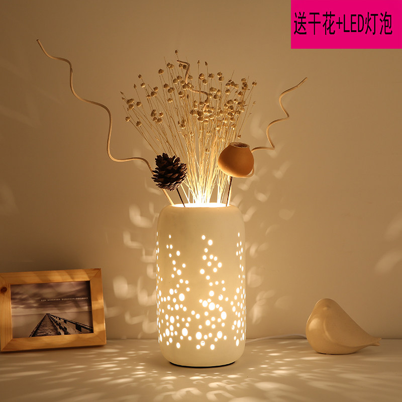 Creative minimalist Ceramics Decoration Flower Arrangement Fashion Cozy Romantic Bedroom Bedside Girlfriends Wedding Gift Ambience Table Lamp