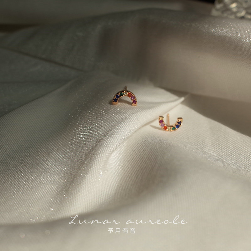 Yuyue has a sound rainbow ear acupuncture small, delicate and cute s925 silver needle earrings color simple earrings new products