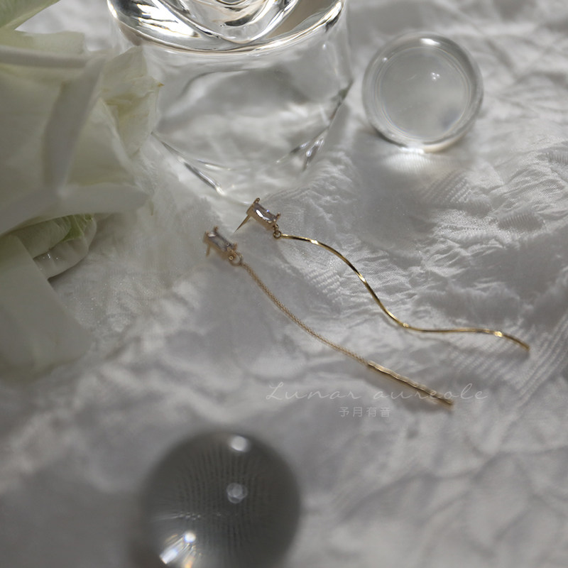Yuyue Youyu Minimalist zircon wavy line French temperament long version thin face earrings ear pin gift female