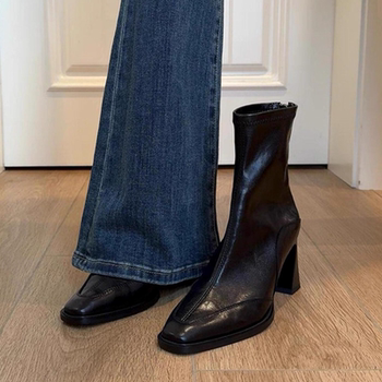 French Retro Slim Boots with High Heels, Slimming Black Thick Heel Short Boots for Women, Back Zipper Elastic Boots, 2025 Autumn and Winter New Style