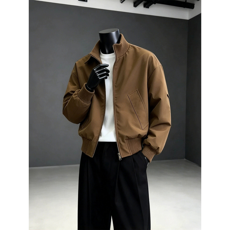 Coffee-Colored American Retro Pilot Jacket for Men, Autumn and Spring Cleanfit Windbreaker with a Relaxed Fit Coffee-Colored American Retro Pilot Jacket for Men, Autumn and Spring Cleanfit Windbreaker with a Relaxed Fit
