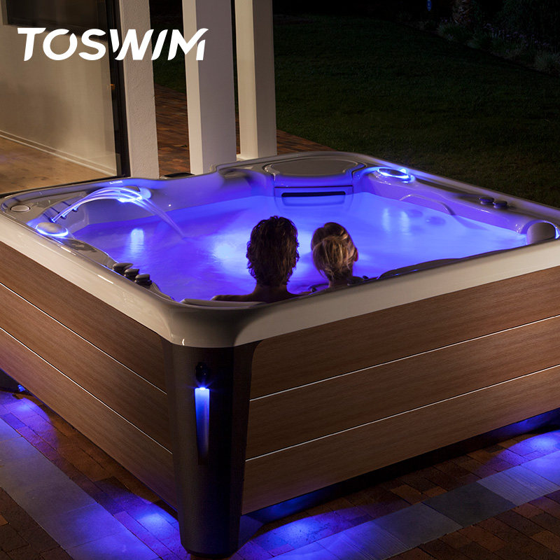 TOSWIM goggles recommend the spa pool, you can also enjoy the spa at home without going out 