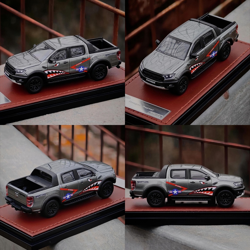 [in Stock] Mk 1:64 Ford Ranger Pickup Little Raptor Ranger Limited Edition Alloy Car Model