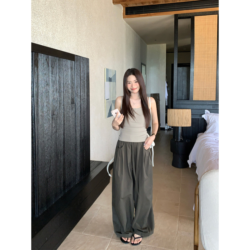 Wenran Green High-Waisted Pleated Cargo Pants for Women, Summer Loose Versatile Wide-Leg Pants, Casual Work Pants Wenran Green High-Waisted Pleated Cargo Pants for Women, Summer Loose Versatile Wide-Leg Pants, Casual Work Pants