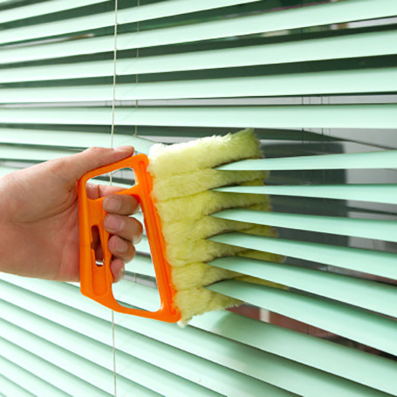 Shutter cleaning brush cleaning artifact curtain dust brush hundred page curtain blackout curtain roller blind gap window gap groove