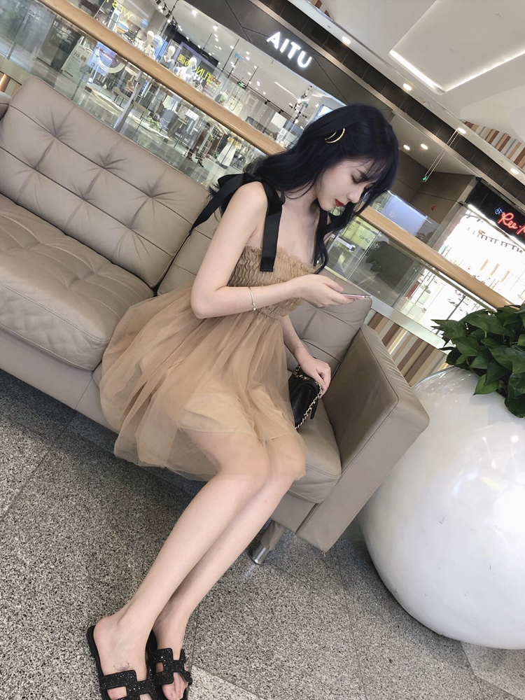 VK旗艦店 韓系性感拼色鏤空網紗抹胸禮服蓬蓬短袖洋裝