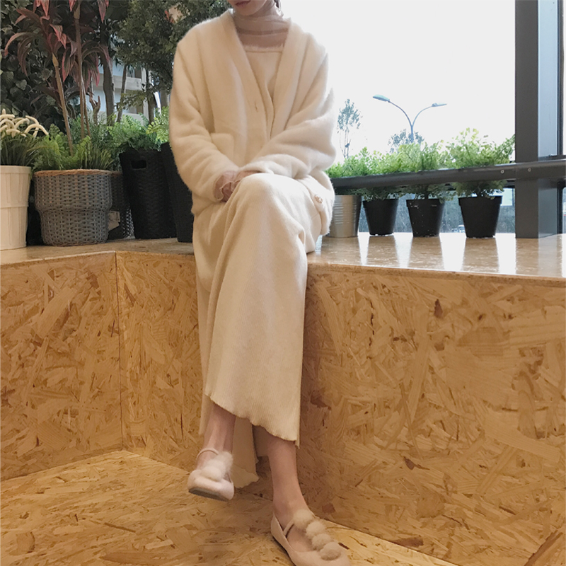 Mùa đông 2018 cộng với cotton ấm ngọc trai khóa siêu mềm dễ thương áo trắng ngắn ấm áp mùa đông bạn nhé áo cardigan nữ
