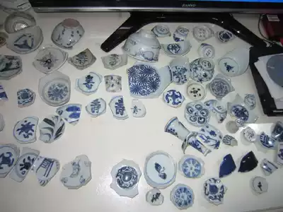 (Xiaoyao Xianren) 10 pieces of ancient porcelain pieces, Ming and Qing dynasties, not shipped
