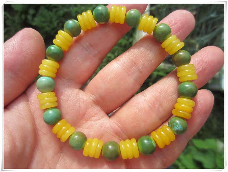 High porcelain iron - free raw raw ore natural raw - ore green pine string of scattered beads