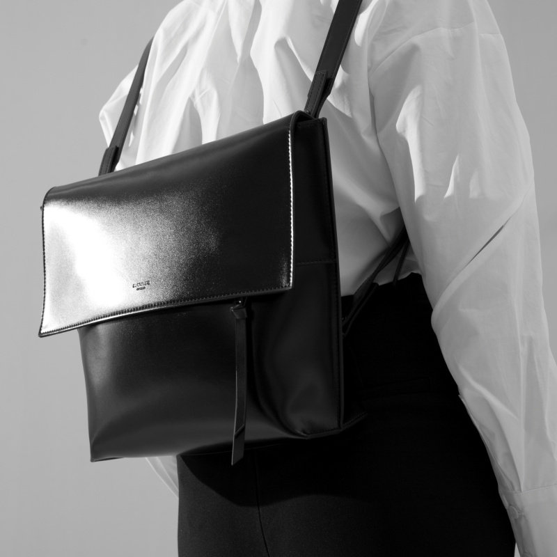 INJOYLIFE2021 new genuine leather rear shoulder bag female inclined satchel bag with soft leather large capacity 100 lap girl bag