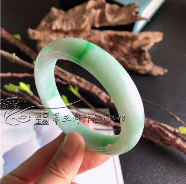 店長推薦翡翠手鐲天然緬甸玉鐲子老坑正品冰種翠陽綠飄花翡翠手鐲女款平安鐲帶證書 Yahoo奇摩拍賣