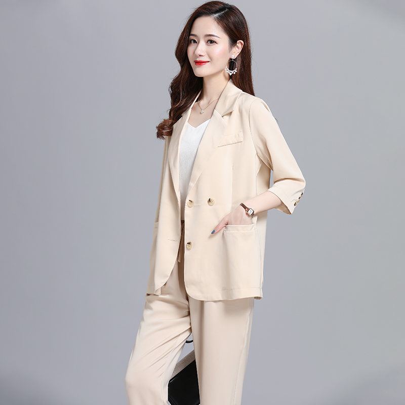 Suit phù hợp với nữ mùa hè sinh viên đại học phỏng vấn phù hợp với bộ đồ phù hợp với tính khí của Hàn Quốc phiên bản được mặc bộ đồ lụa của phụ nữ