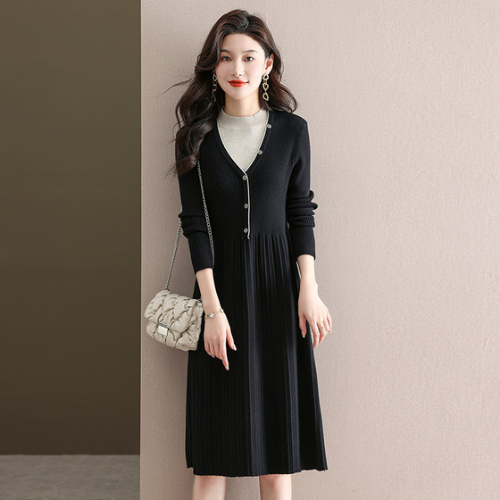 Mid-length knitted cashmere sweater dress for women in autumn and winter half turtleneck temperament splicing bottoming A-line wool dress