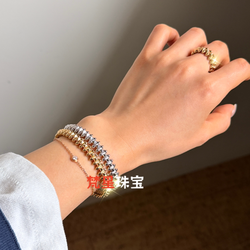 Fanxing Jewelry 18K Rose Gold White Gold Classic Rivet Bracelet Bullet Head Au750 Fashionable and Personalized Bracelet Fanxing Jewelry 18K Rose Gold White Gold Classic Rivet Bracelet Bullet Head Au750 Fashionable and Personalized Bracelet