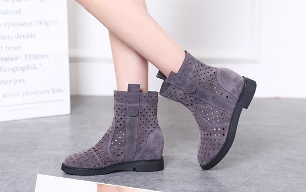 Giày mùa hè openwork ủng trẻ em Giày cao thoáng mát tăng lưới mờ ủng phẳng giày đơn mùa xuân và mùa thu Martin ủng lỗ giày dép - Sandal sandal nữ cao gót