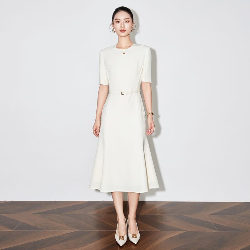 Summer Skin-Friendly, Breathable, Elegant Apricot White Dress, Mid-Length, Elegant, Thin, Slimming Fishtail Skirt for Work and Commuting Summer Skin-Friendly, Breathable, Elegant Apricot White Dress, Mid-Length, Elegant, Thin, Slimming Fishtail Skirt for Work and Commuting