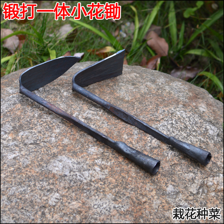 Outdoor gardening tools Farm tools Wrought iron mini hoe Balcony growing vegetables growing flowers Small hoe Agricultural hoe