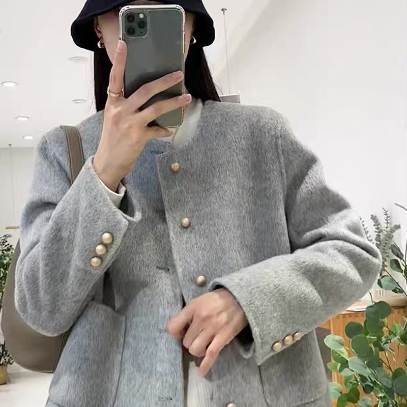 Off-Season Special Price Double-Sided Cashmere Coat for Women, Short Silk Wool Coat for Petite Figures, 2024 Autumn and Winter, Chanel-Style Woolen Jacket Off-Season Special Price Double-Sided Cashmere Coat for Women, Short Silk Wool Coat for Petite Figures, 2024 Autumn and Winter, Chanel-Style Woolen Jacket