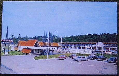 Advertising Card PreyoCard for the Motel Hotel in Montreal, USA