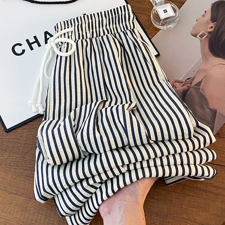 Plus-Size Women's Pants, New Style, Loose and Stylish, for Chubby Women, 150kg American-Style Striped Wide-Leg Pants, Spring and Summer, High-Waisted, Loose and Slimming