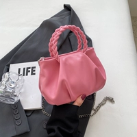 Роза красная