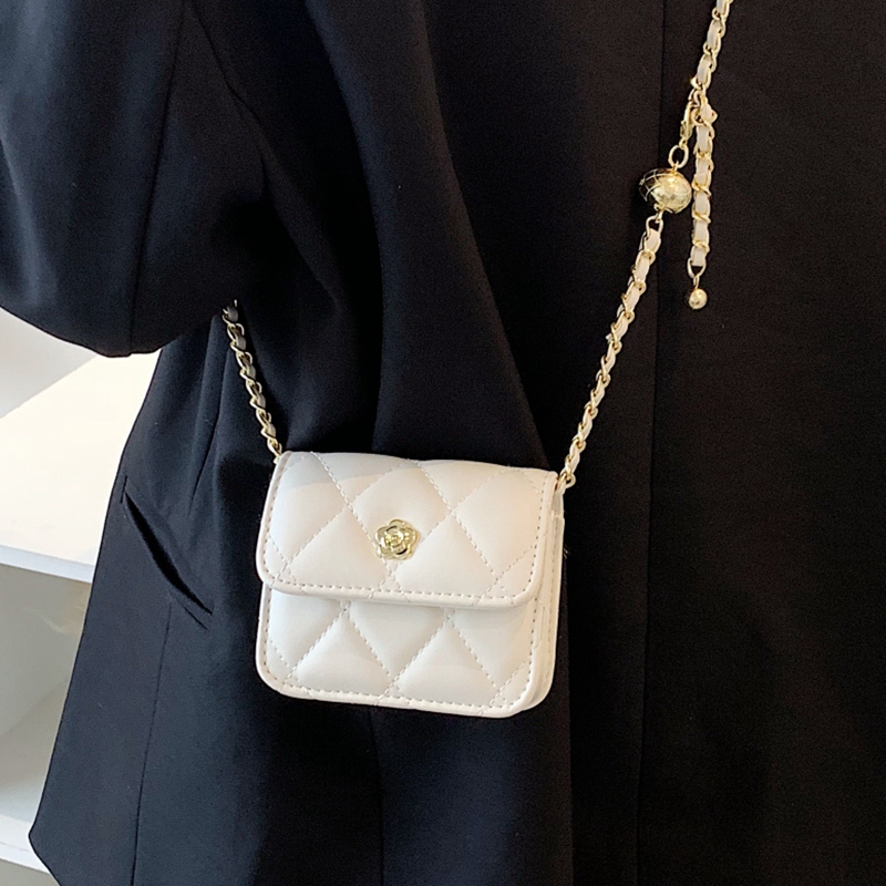 Diamond-Pattern Chain Bag for Women, 2026 Summer New Trendy Small Square Bag, High-End Versatile Mini Crossbody Bag