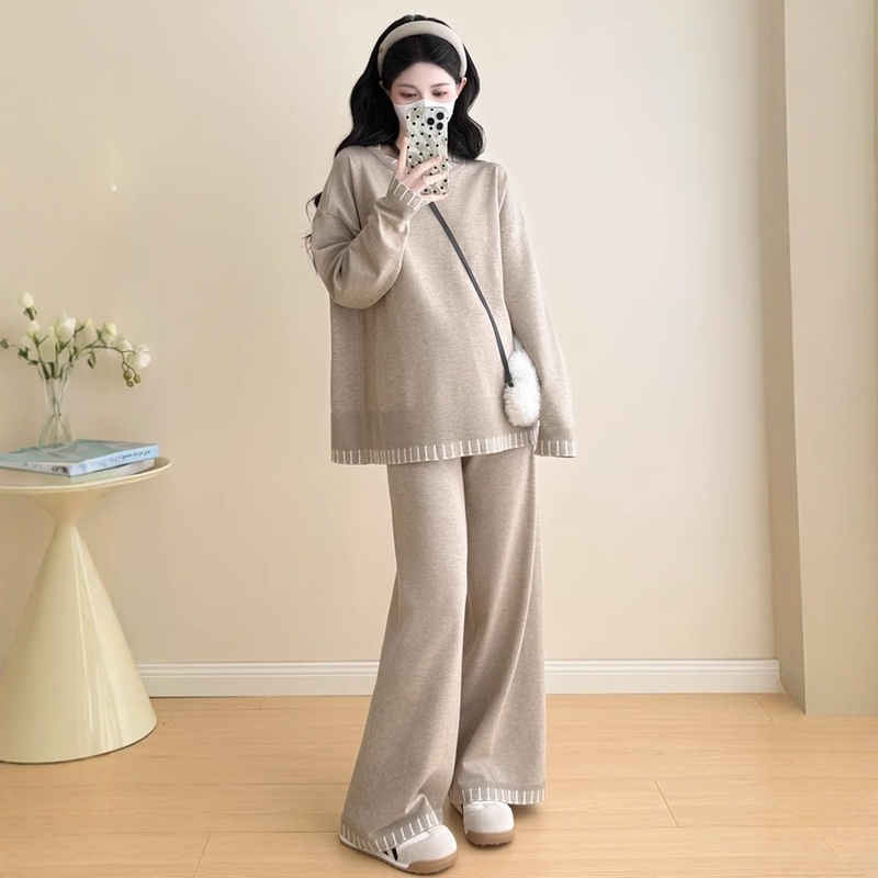 2025 New Maternity Autumn Suit, High-End Top, Maternity Wear, Loose Large Size Maternity Sweatshirt for Women during Pregnancy, Autumn and Winter