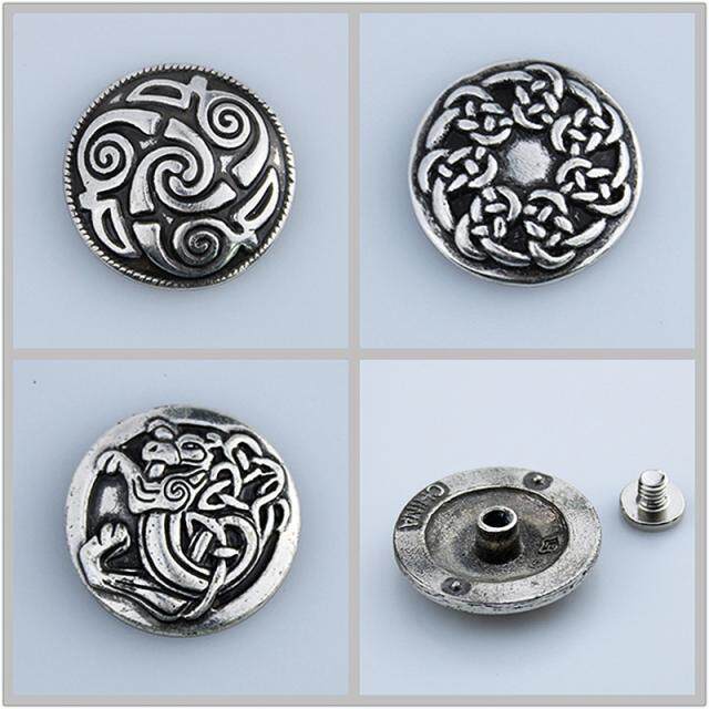 The skin sculpture art hardware silver plated decoration of Lindisfarne Spiral Cultural Silver Celtron 25mm