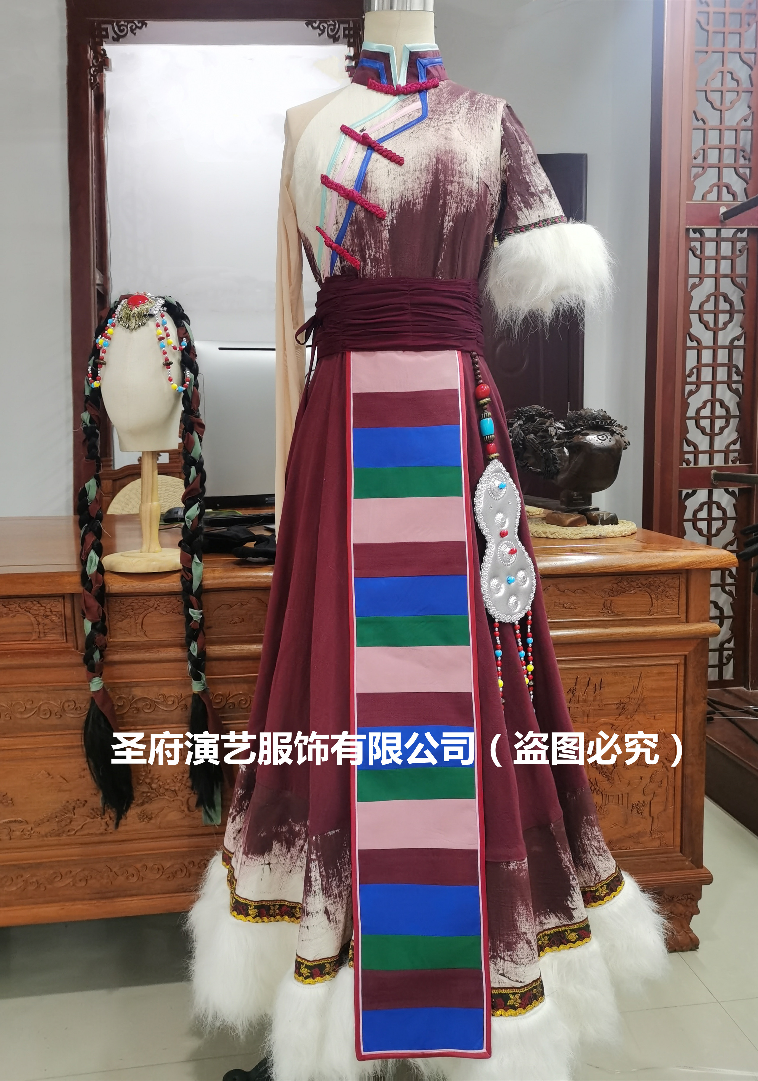 Order Zhuanshan dance dance costume cctv competition Tibetan solo dance 