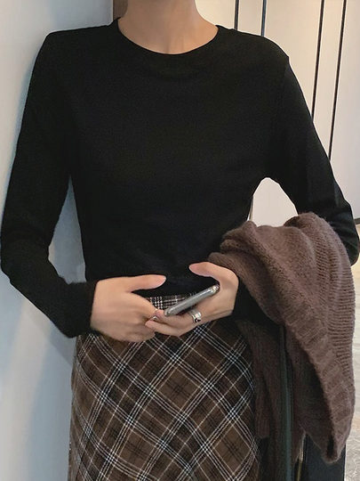 White cotton simple bottoming shirt for women 2025 autumn and winter new style small slim long-sleeved T-shirt top trendy