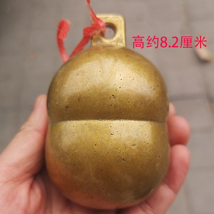 Antique copperware collection pure copper glossy large bell pendant antique Qing Dynasty horse cow bell handicraft decoration