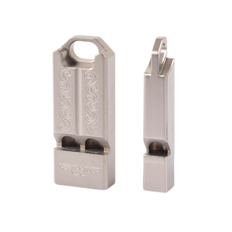 Titanium alloy whistle outdoor survival whistle camping equipment beadless high-frequency whistle small toy hand rope referee signal whistle
