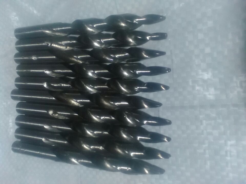 White steel full grinding taper straight shank drill stepped drill Non-peering handle taper 30-16 degrees 26 16 degree stainless steel