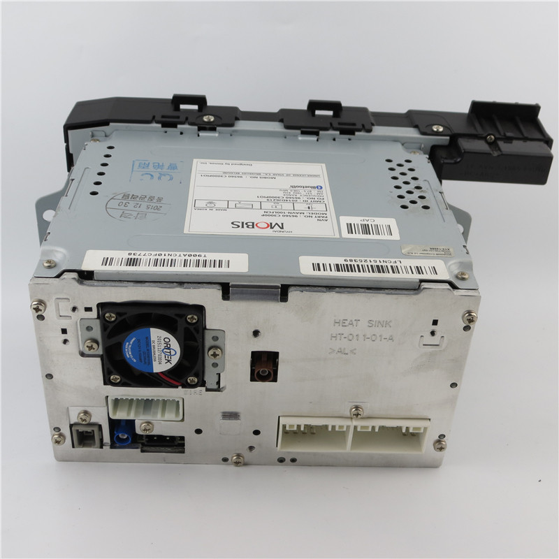 现代索纳塔9原车导航主机,如何选择最适合的原厂中控导航屏?(智能化升级新趋势)