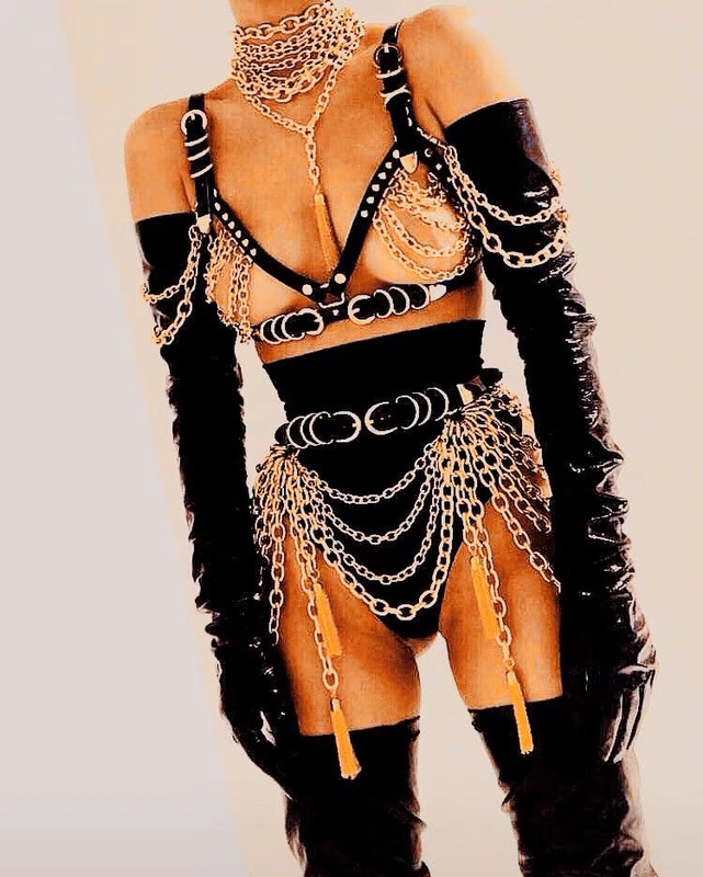 Sexy Gogo Sexy European and American Fashion Style Metal Chain Patent Leather Nightclub Clothing Bar Gogo Party