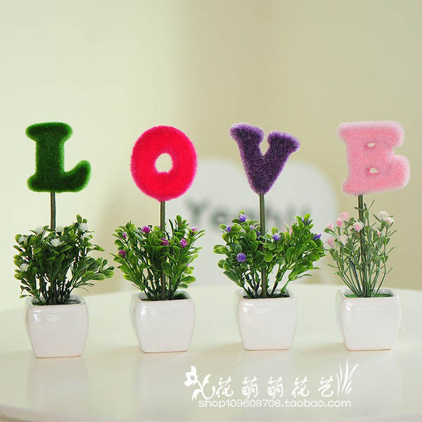 Creative LOVE Bonsai Potted Plant Emulation Flower Living Room Decoration Green Plant Pendulum Wedding Gift Valentine's Day Gift
