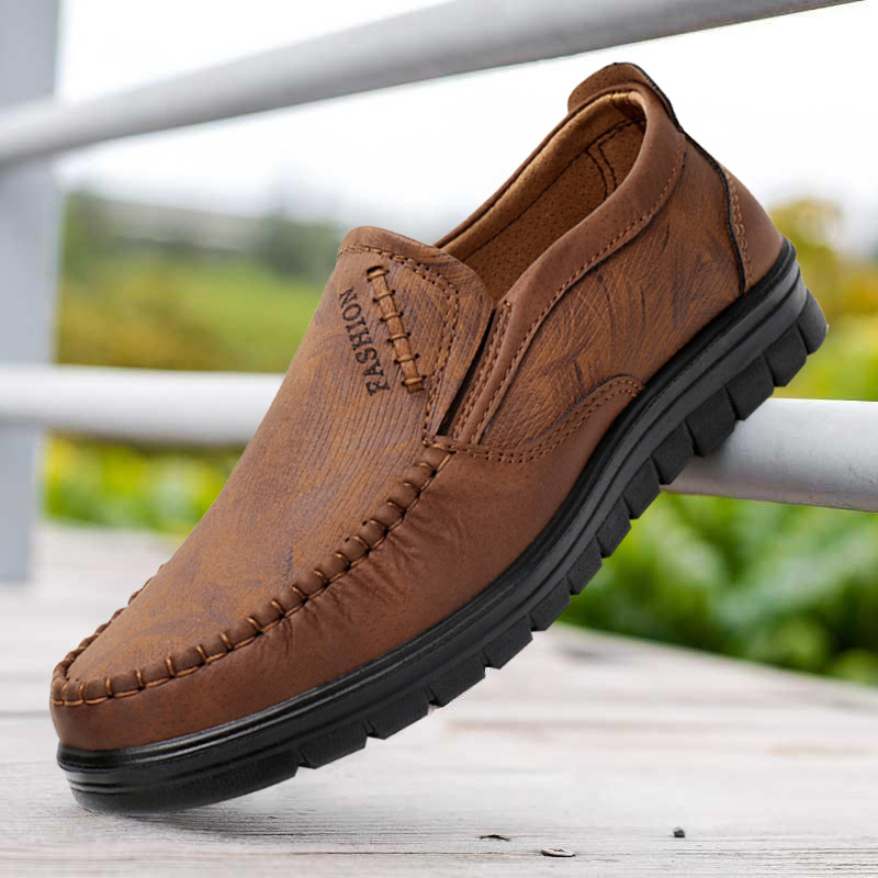 Old Beijing Cloth Shoes Men's Spring Autumn Season Men's Shoes Middle Aged Dad Shoes Breathable Single Shoes Soft-bottom Men Casual Shoes