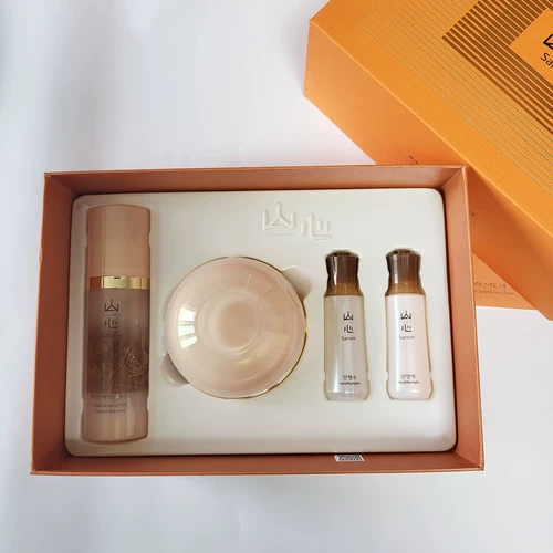 Косметический крем, увлажняющая регенерирующая эссенция, Южная Корея, 50 мл, 40 мл, против морщин