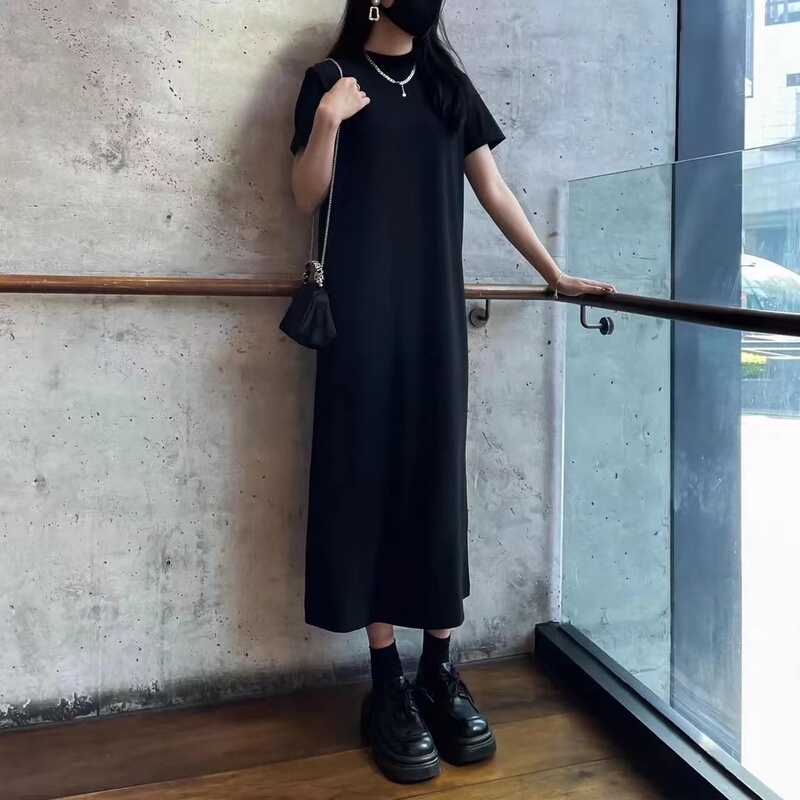 Plus Size Women's Summer New Style Loose and Simple Mid-Length Little Black Dress for Slightly Chubby Women, Covers the Belly and Makes You Look Slimmer